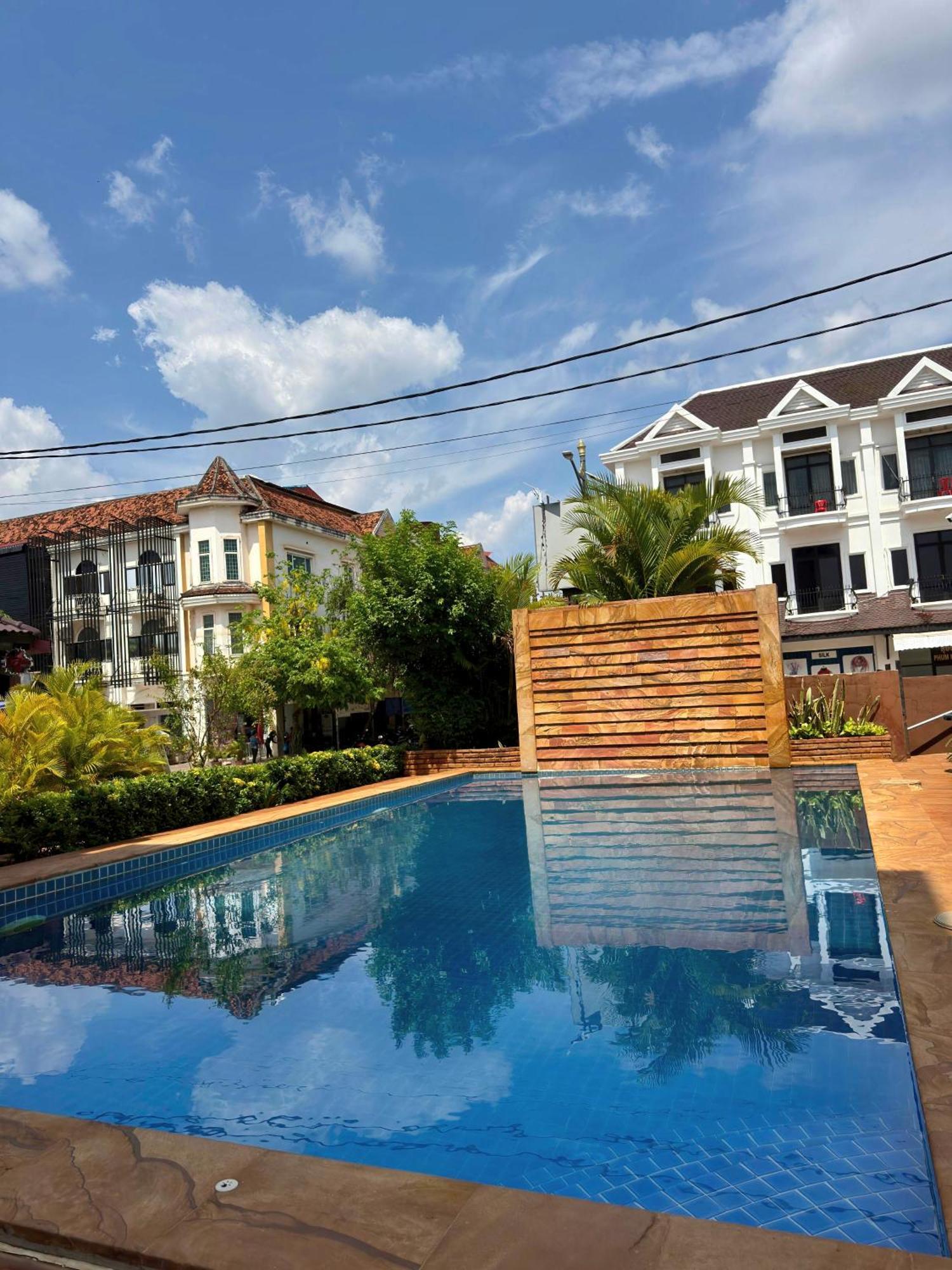 Shining Angkor Boutique Hotel Siem Reap Luaran gambar